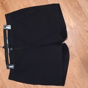 Old Navy Everyday Shorts 5 Inch